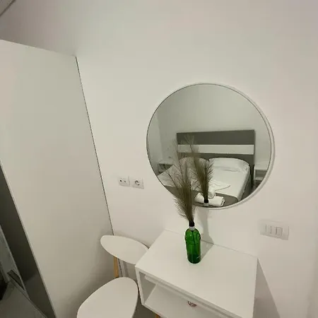 Sky Apartment *